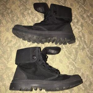 Palladium  Pampa Hi Originale Chukka Boot-Sz5